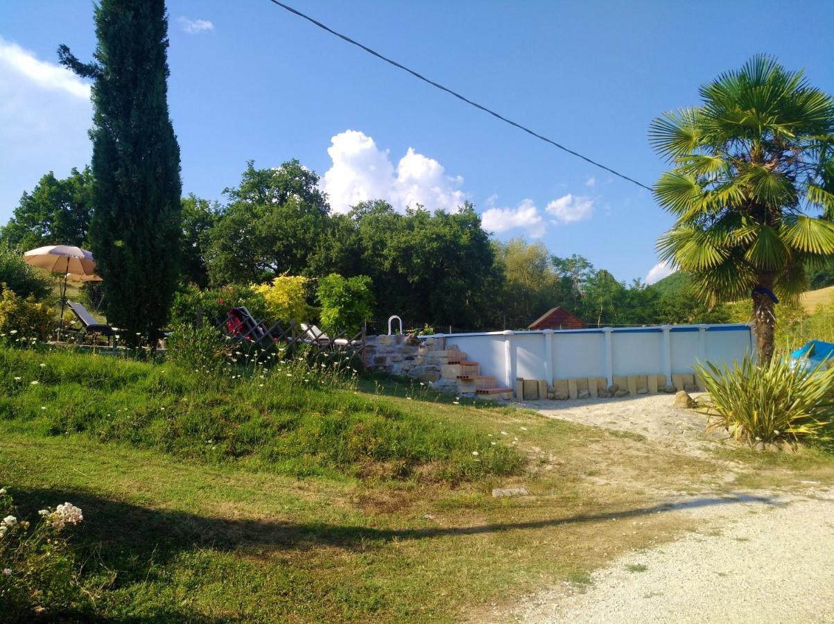 La Pietra Rara B&B Montone  Extérieur photo