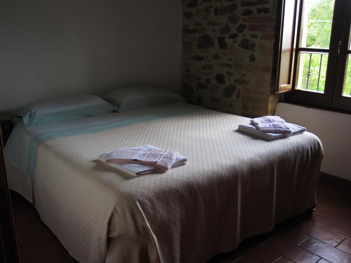 La Pietra Rara B&B Montone  Extérieur photo